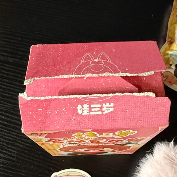 Baby Three Plush Cupid Valentine - Picture 6 of 6